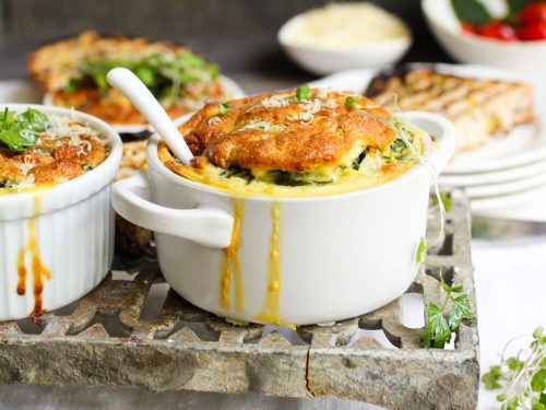 Spinach and ricotta soufflé